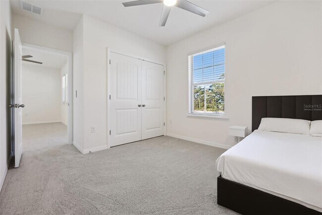 Building Photo - 11876 SHINE VIEW Ln