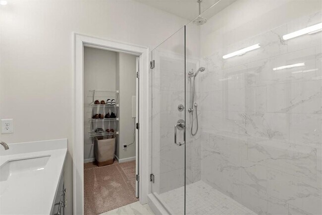 Building Photo - 4217 Deming Cir