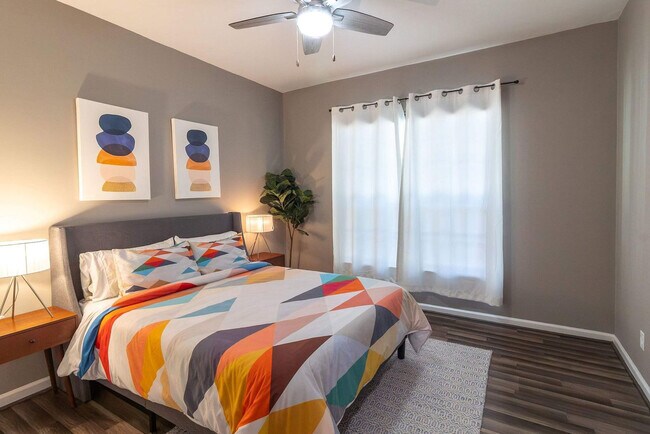 Building Photo - 9 Walthour Cove