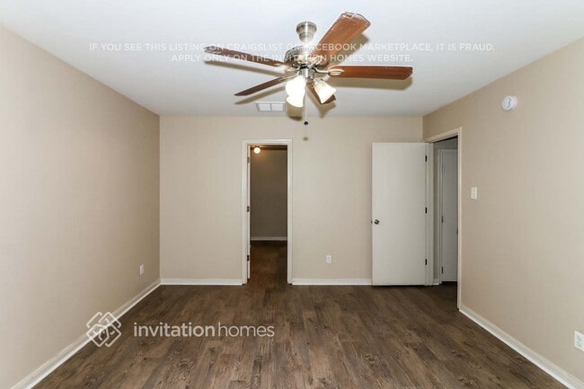 Building Photo - 11727 Standing Pine Ln