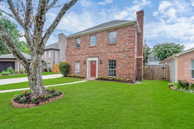 Building Photo - 12818 Chamberlain Dr