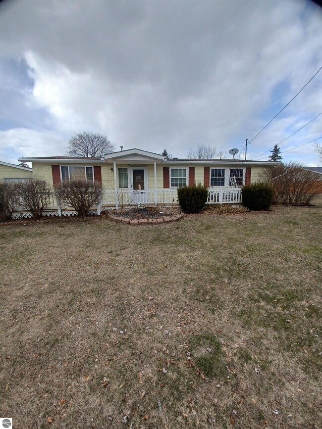 Primary Photo - 10156 Virginia St