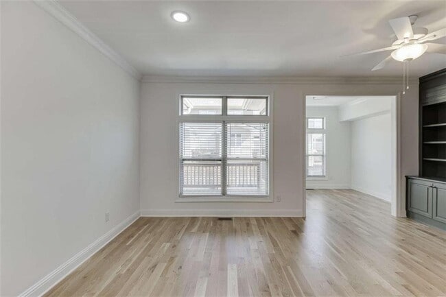 Building Photo - 10674 Weir Way