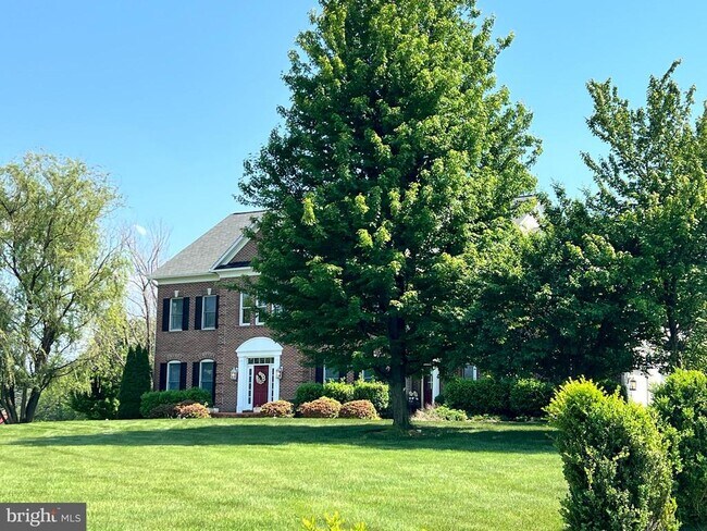 Building Photo - 6110 Holter Rd