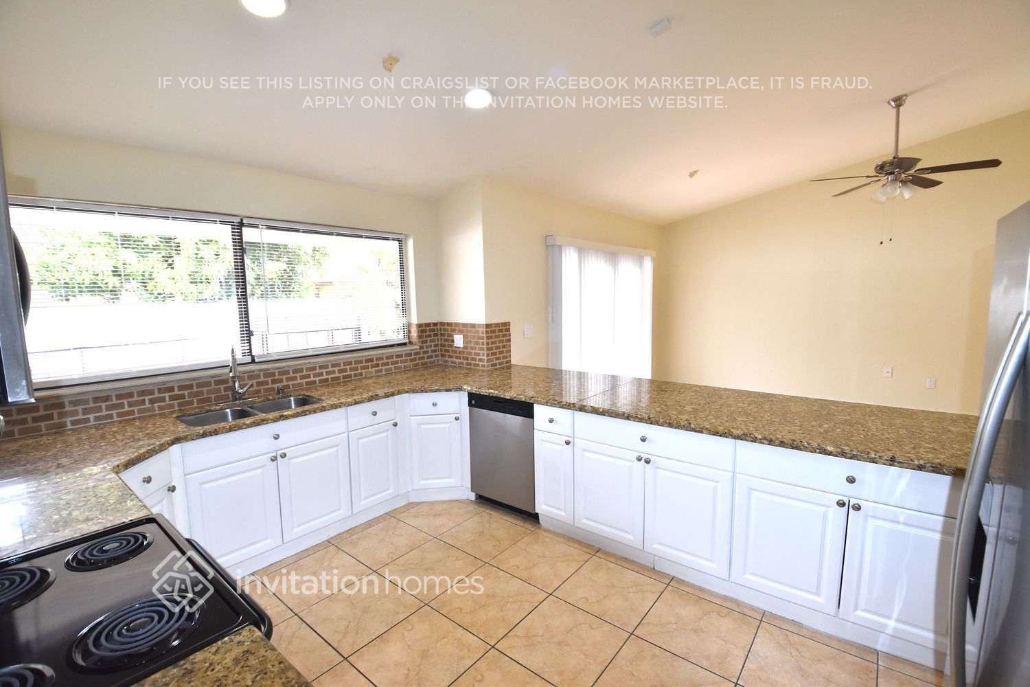 Building Photo - 16501 NW 84th Ct