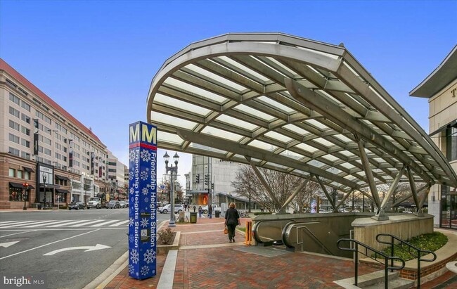 Building Photo - 4515 Willard Ave