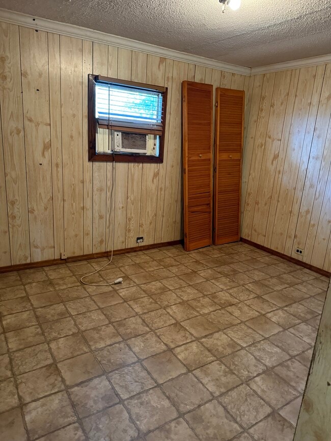 Building Photo - 1320 N Highland Ave