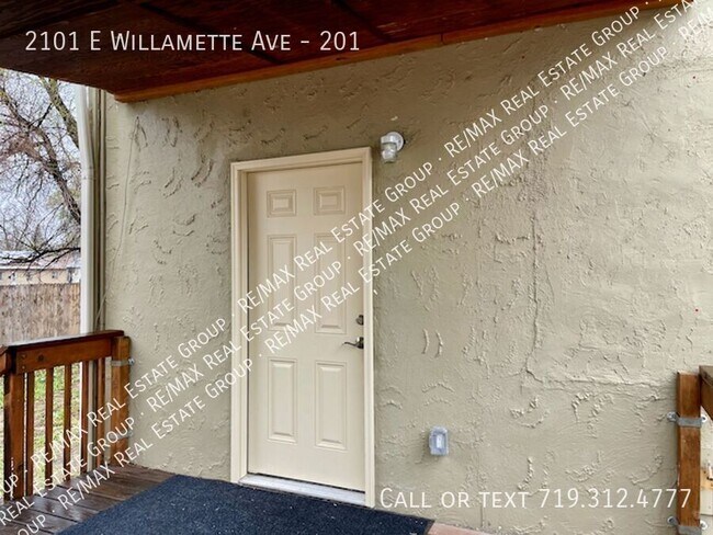 Building Photo - 2101 E Willamette Ave
