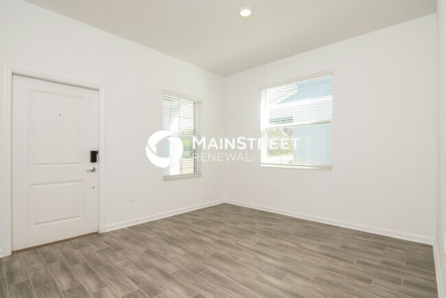 Building Photo - 6 Bedroom Pet-Friendly Home in St. Cloud, ...