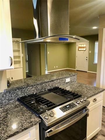 Building Photo - 2425 Materhorn Dr