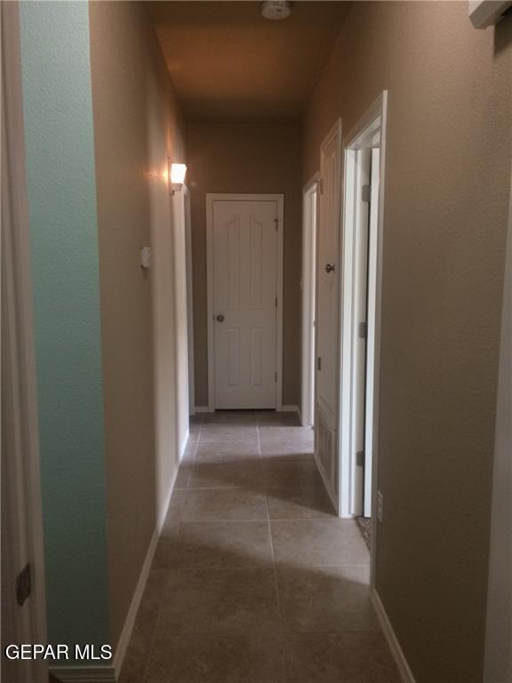 Building Photo - 7008 Faxon Dr