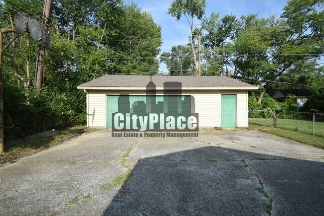 Building Photo - 1712 Arley Dr