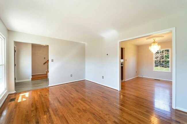 Building Photo - 3528 Turbridge Dr