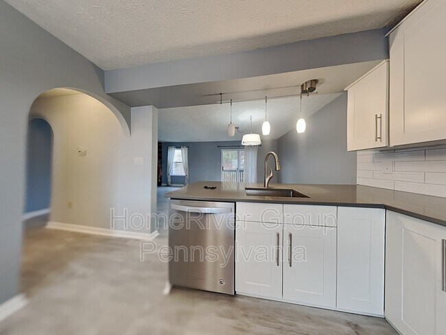 Building Photo - 208 Whitetail Ridge