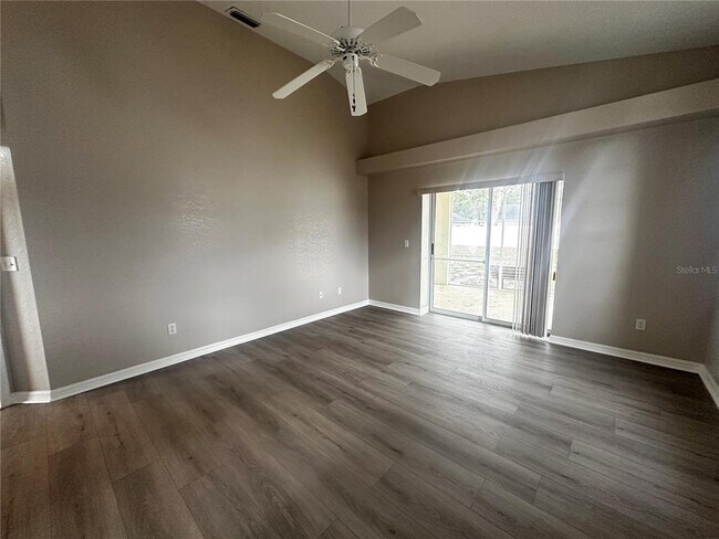 Building Photo - 10061 SW 74th Terrace