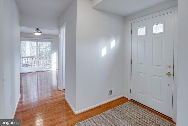 Building Photo - 9620 Masterworks Dr