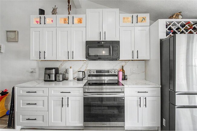 Building Photo - 8304 Dasa Pl