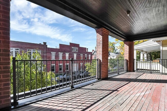 Building Photo - 1202-1204 Franklin Ave