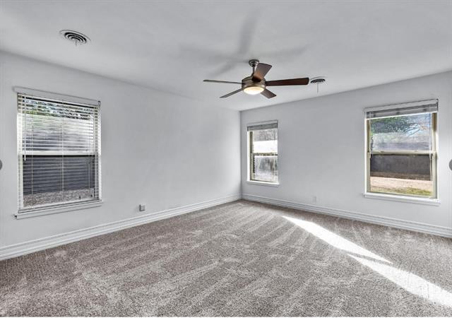 Building Photo - 5610 Forest Ln