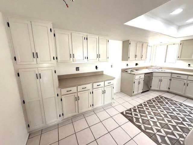 Building Photo - 1840 S Las Palmas Cir