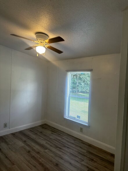 Building Photo - 1060 Piercewood Pt