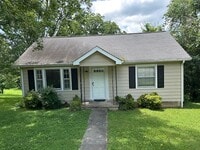 Building Photo - 116 Circle Dr