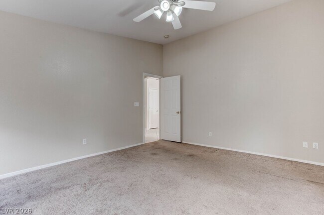 Building Photo - 1460 Dragon Rock Dr