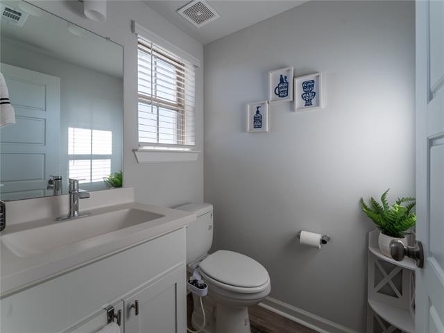 Building Photo - 14068 Theodora Ln