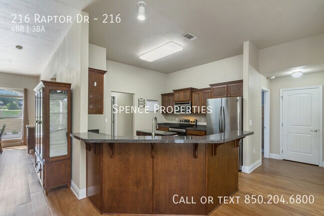 Building Photo - 216 Raptor Dr