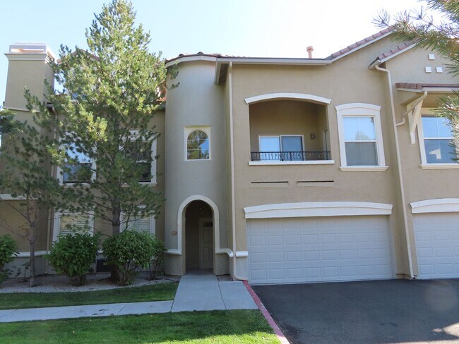 Primary Photo - 9050 Double R Blvd