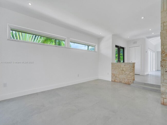 Building Photo - 7800 SW 181st Terrace