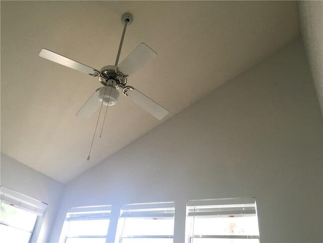 Building Photo - 2311 Nueces St