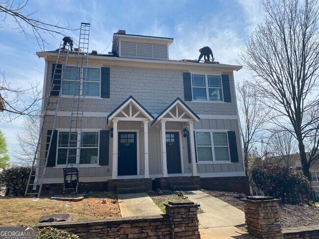 Building Photo - 417 Whitehall Rd