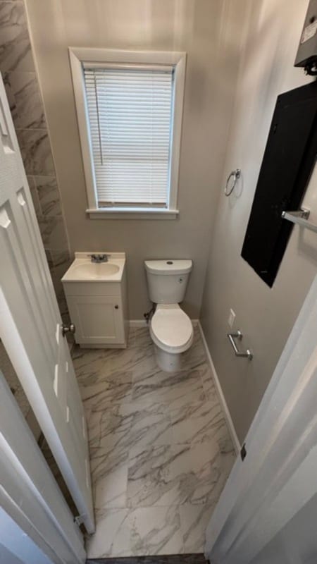 Building Photo - 1418 Snowden Ave