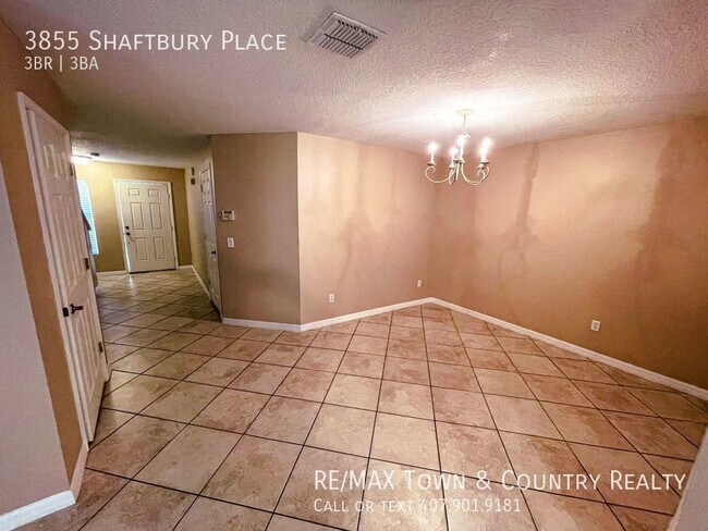 Building Photo - Walden Chase Townhome for Rent in Oviedo