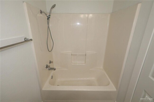 Building Photo - 3526 Pso Del Rey