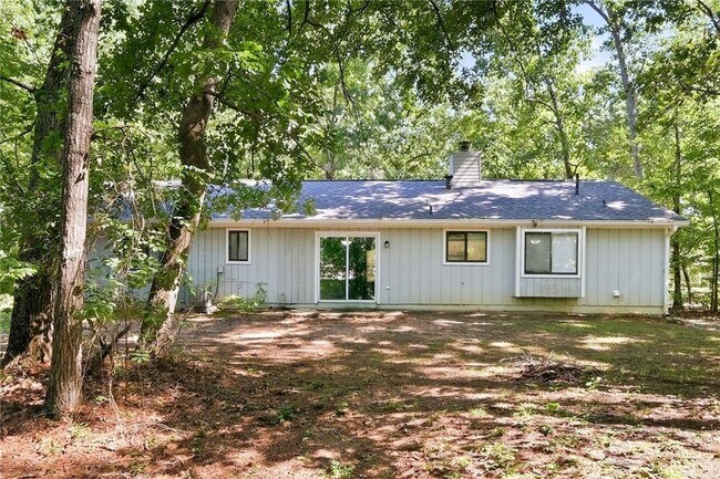 Building Photo - 413 Bob Wood Dr