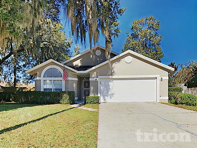 Building Photo - 3910 Creek Woods Dr