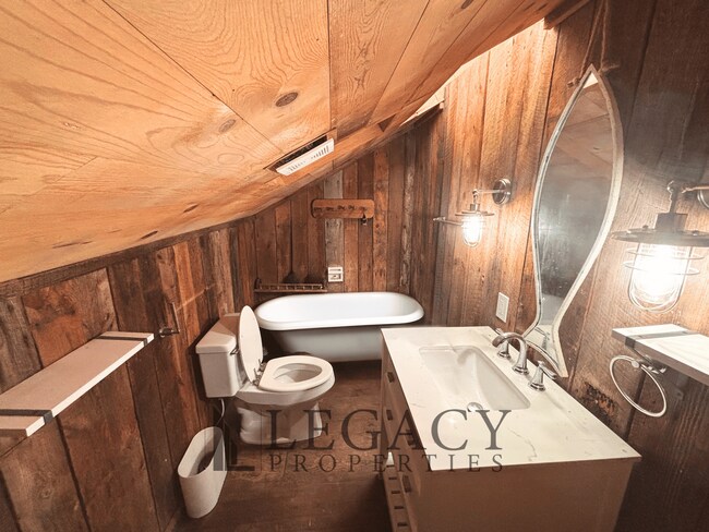 Building Photo - Scuffletown