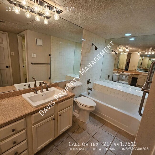 Building Photo - 16301 Ledgemont Ln