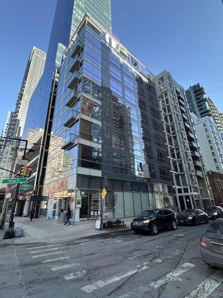 Building Photo - 26-26 Jackson Ave