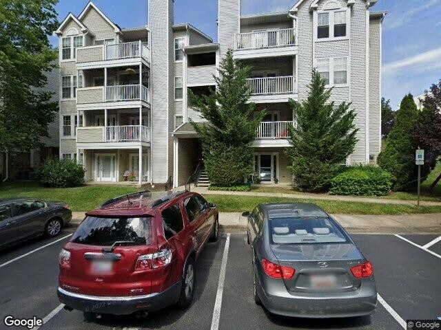 Building Photo - 6300 Bayberry Ct