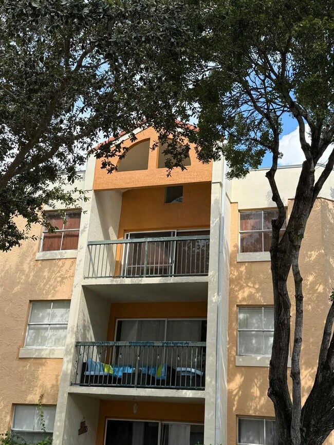 Building Photo - 6276 NW 186th St