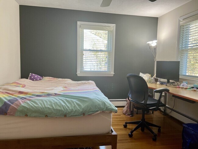 Building Photo - 113 Cambridge St