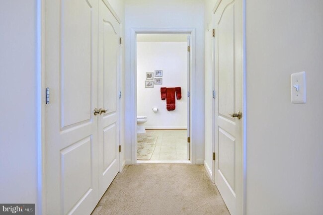 Building Photo - 8609 Wintergreen Ct