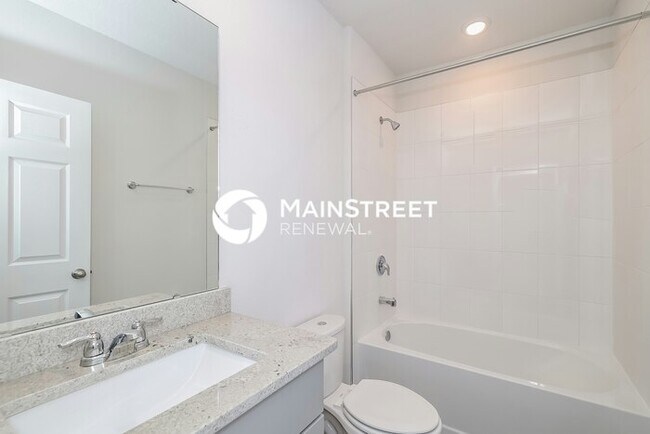 Building Photo - 4 Bedroom Pet-Friendly Home in Davenport, FL with Main Street Renewal