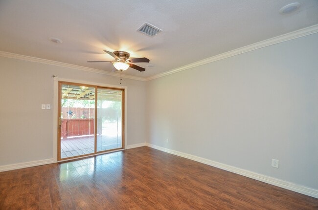 Building Photo - 12123 Ryewater Dr