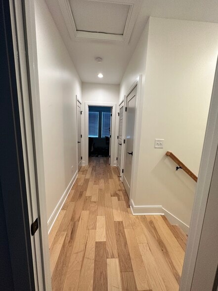 Building Photo - 1535 Yarra St