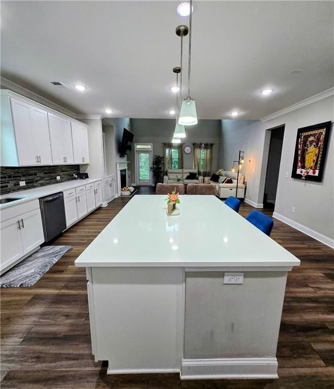 Building Photo - 3145 Black Reins Dr