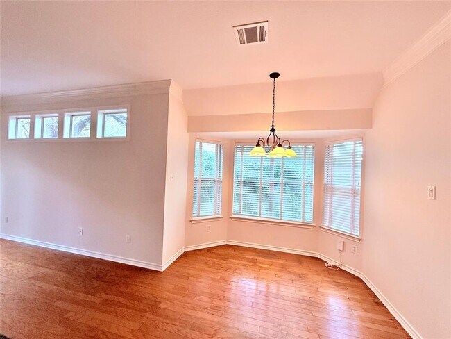 Building Photo - 5615 Shoal Creek Blvd